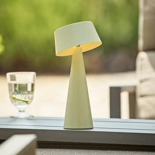 LED újratölthető asztali világítás Solino, zöld, napelem/USB, 26 cm, IP44 Vásárlói kedvenc