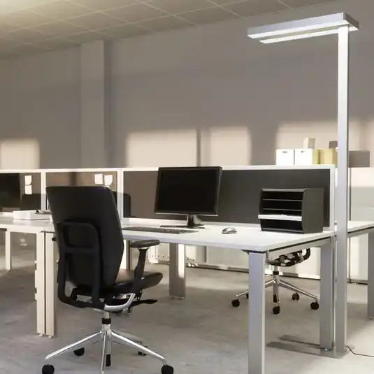Prémium Arcchio LED álló világítás Logan Neo, ezüst, dimmelhető, fém