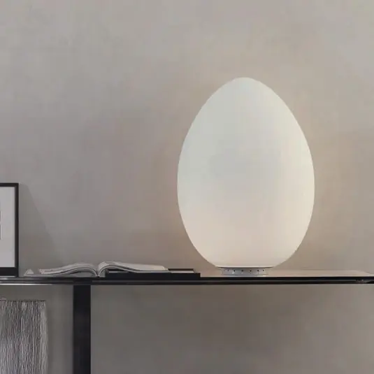 Alacsony ár Fontana Arte Uovo asztali lámpa 27 cm