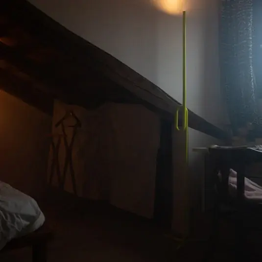 Biztonságos vásárlás Foscarini Tobia terra LED állólámpa, sárga