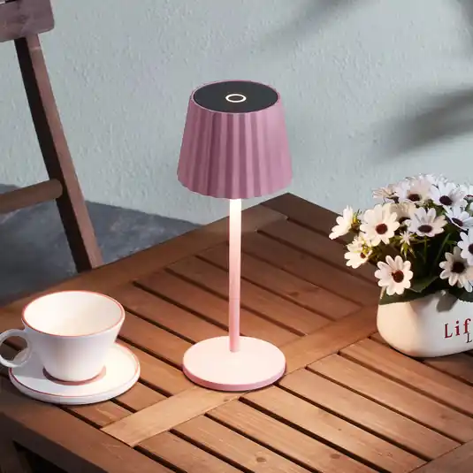 Lindby LED tölthető asztali világítás Esali, rózsaszín, fém, IP54 Utolsó esély