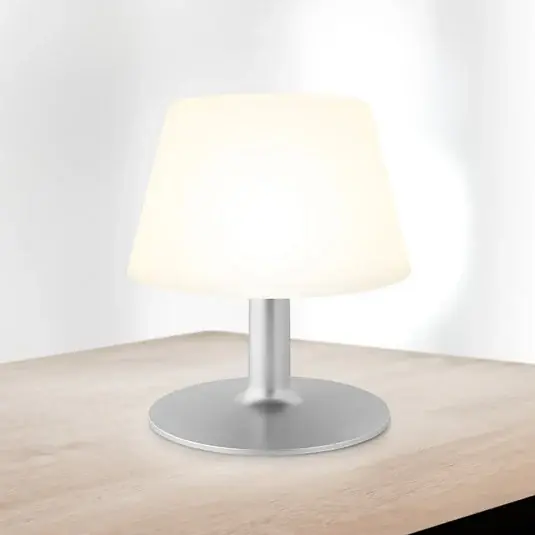 Ajánlat EVA Solo SunLight LED napelemes asztali lámpa, USB 24cm