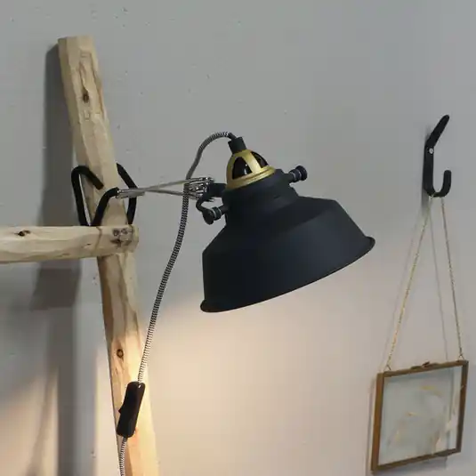 Biztonságos fizetés Nové fali lámpa dugóval, fekete