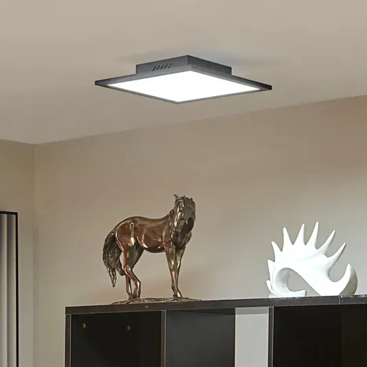 Lindby LED panel Lamin, fekete, 30 cm, CCT, fényerőszabályzó, távirányítóval Akció