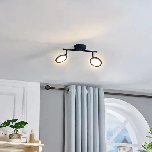 Lindby LED-es spotlámpa Manel, fekete, vas, 35 cm hosszú, 2-lámpás. Gyors szállítás