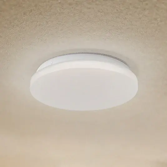 Kihagyhatatlan ajánlat Lindby Kirkola LED kültéri mennyezeti világítás, 4000 K, Ø 26 cm, fehér
