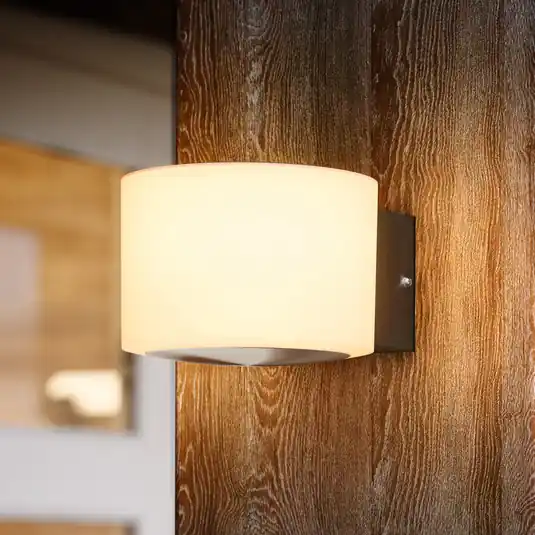 Rendeld meg most Philips LED kültéri fali világítás Otis UE, fehér, acél, IP44